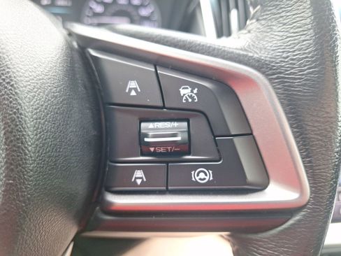 Used 2022 Subaru Outback Premium image 21