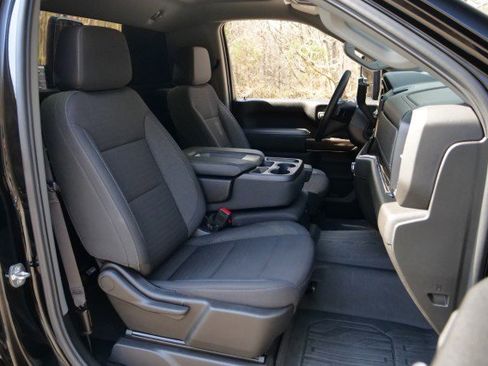 Used 2024 GMC Sierra 3500 SLE w/ SLE Convenience Package image 31