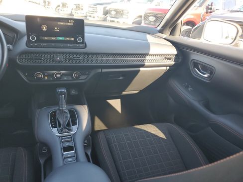 Used 2023 Honda HR-V Sport image 16
