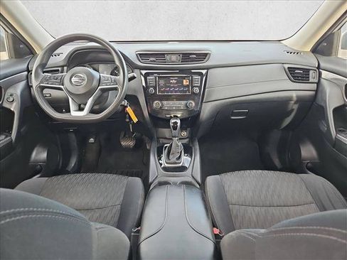 Used 2019 Nissan Rogue S FWD image 15