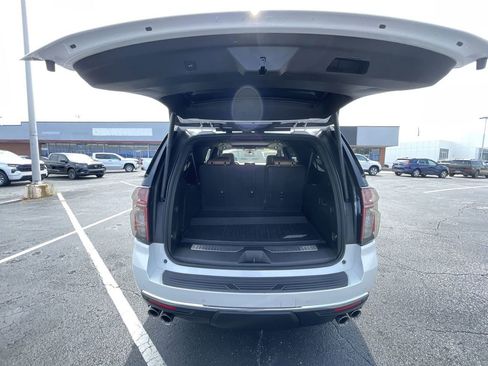 Certified 2022 Chevrolet Suburban Premier AWD/4WD image 27
