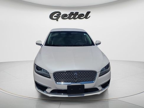 Used 2020 Lincoln MKZ FWD image 2