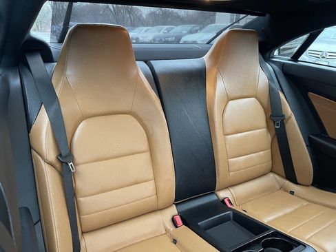 Used 2017 Mercedes-Benz E 400 4MATIC Coupe image 26