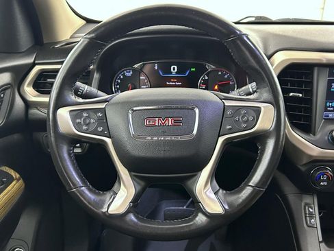 Used 2017 GMC Acadia Denali w/ Technology Package image 11