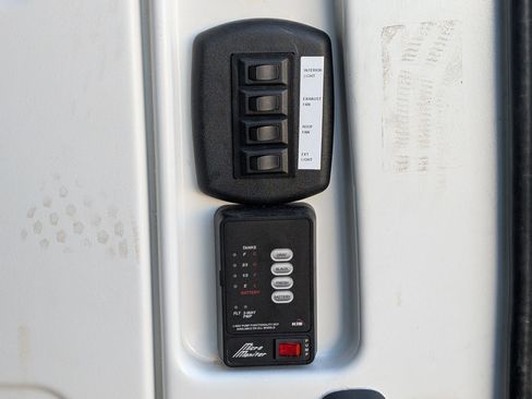 Used 2021 Mercedes-Benz Sprinter 4500 w/ Parking Package image 15