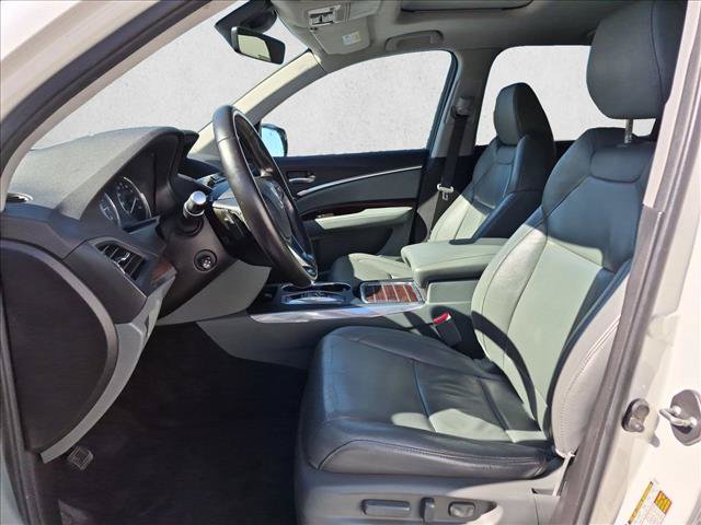 Used 2016 Acura MDX w/ Technology Package AWD/4WD image 17