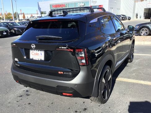 New 2026 Nissan Kicks SR w/ Cold Weather Package image 5