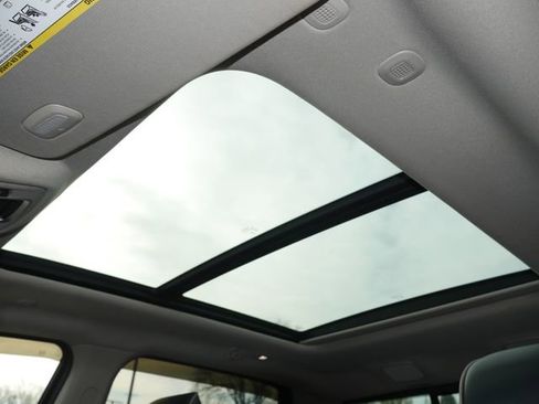 Used 2022 RAM 1500 Laramie image 5