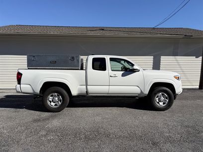 Used 2021 Toyota Tacoma SR