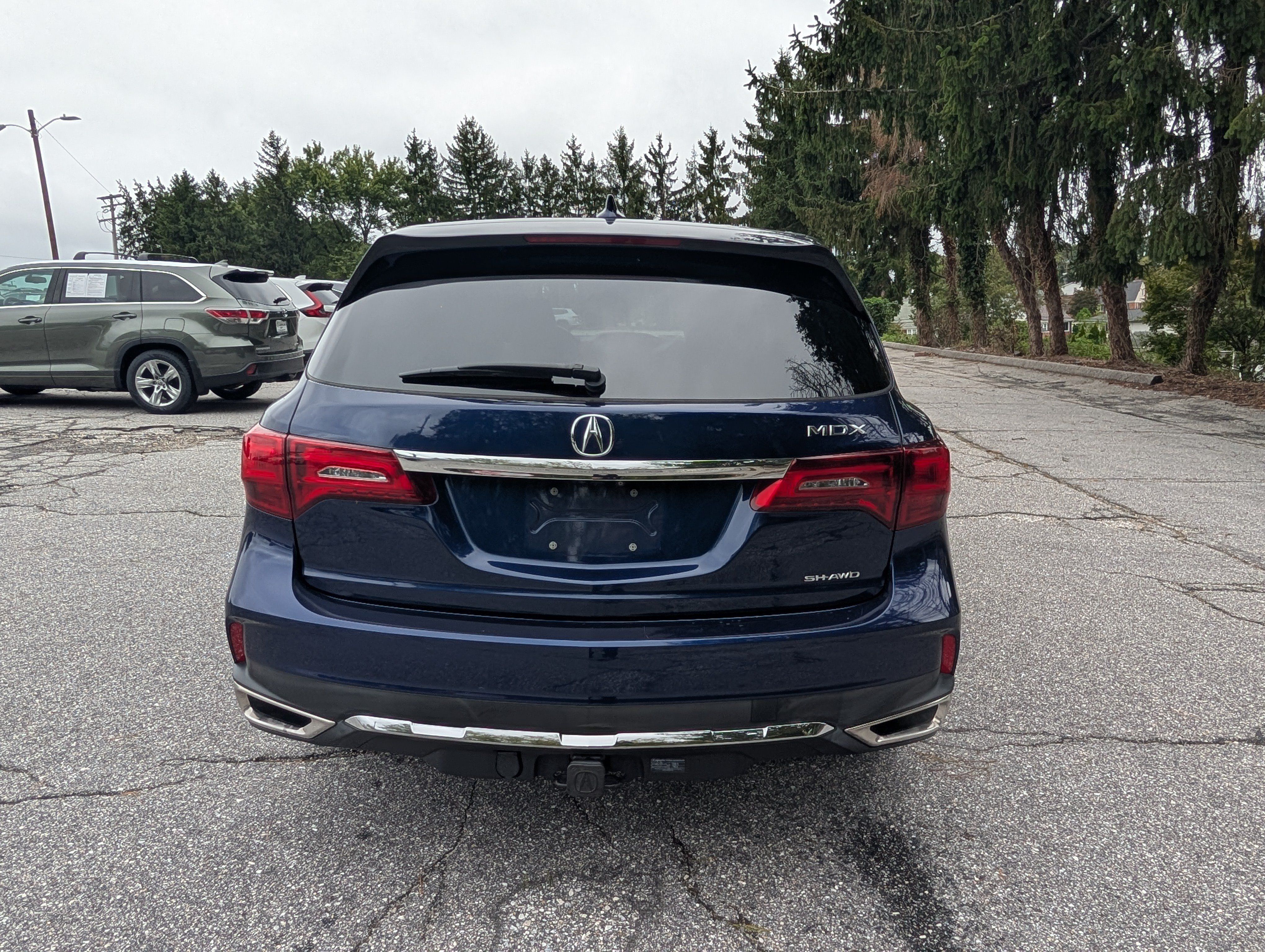 Used 2020 Acura MDX w/ Technology Package AWD/4WD image 4