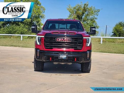 Used 2024 GMC Sierra 2500 AT4X AWD/4WD image 5