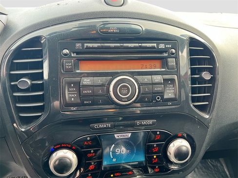 Used 2013 Nissan Juke SV image 13