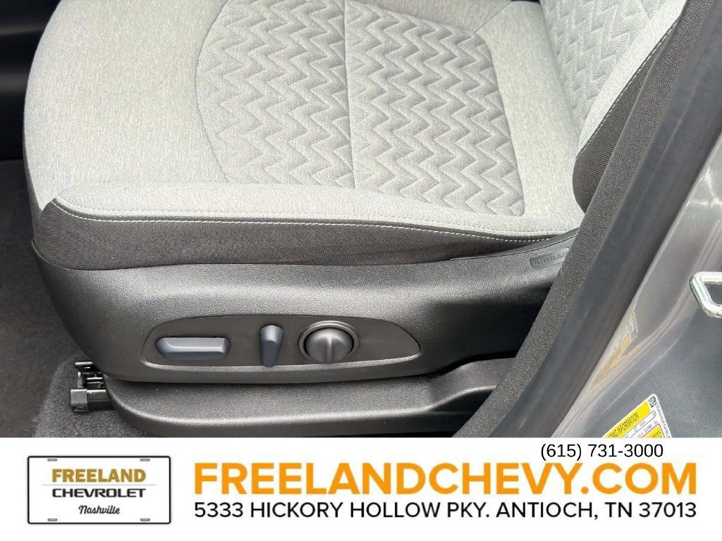 Used 2024 Chevrolet Equinox LT AWD/4WD image 22