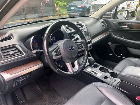 Used 2016 Subaru Outback 2.5i Limited AWD/4WD image 14