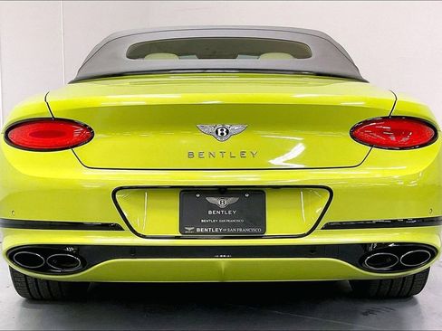 Used 2024 Bentley Continental GT image 5