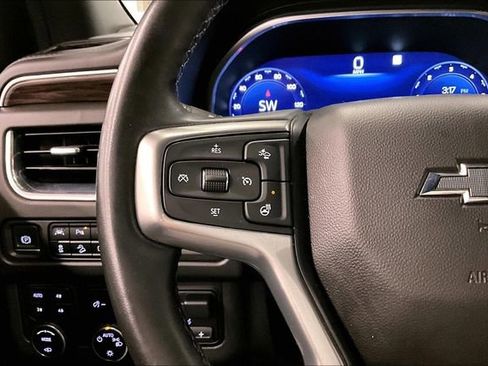 Used 2023 Chevrolet Suburban Z71 w/ Z71 Off-Road Package image 24