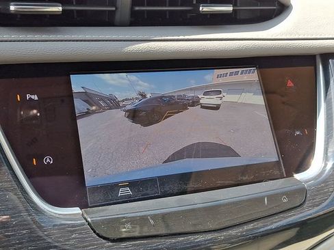 Certified 2024 Cadillac XT6 Premium Luxury w/ LPO, Floor Liner Package AWD/4WD image 17