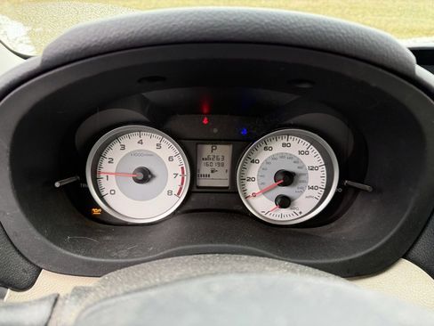 Used 2012 Subaru Impreza 2.0i Premium w/ All-Weather Pkg image 9