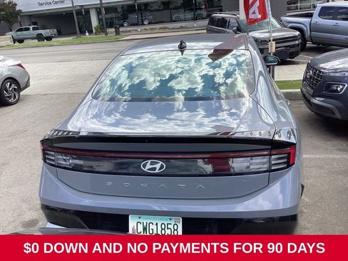 Used 2025 Hyundai Sonata SEL FWD image 6