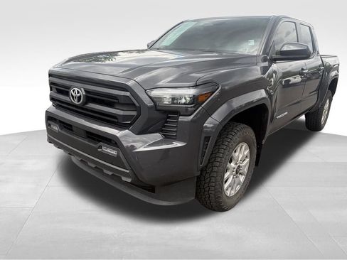 Used 2024 Toyota Tacoma SR5 AWD/4WD image 2