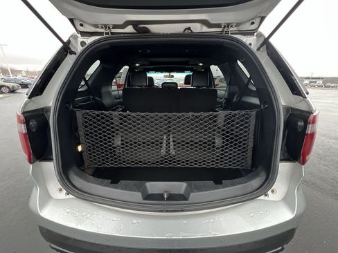 Used 2016 Ford Explorer Sport image 26