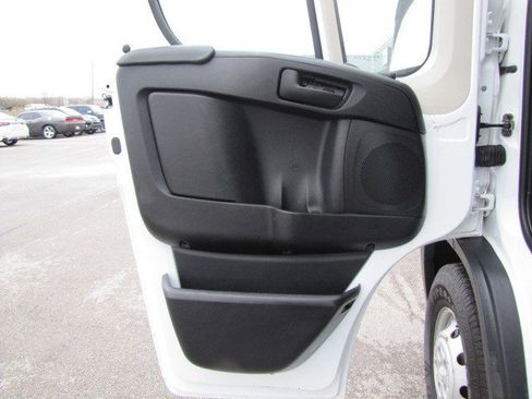 Used 2020 RAM ProMaster 3500 w/ Interior Convenience Group image 21