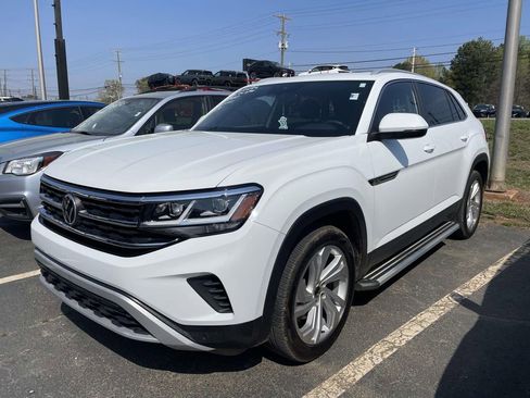 Used 2021 Volkswagen Atlas Cross Sport SEL image 3