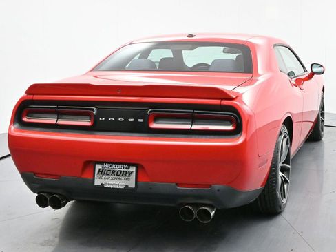 Used 2018 Dodge Challenger R/T w/ Performance Handling Group image 6