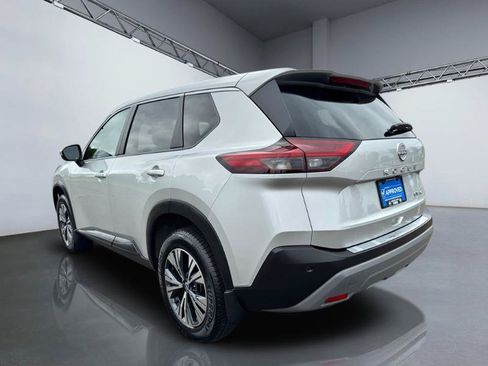 Used 2023 Nissan Rogue SV AWD/4WD image 5