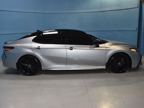 Used 2023 Toyota Camry XSE image 23