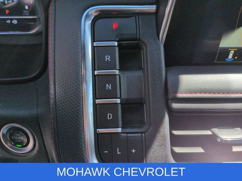 Used 2024 Chevrolet Suburban RST w/ Luxury Package AWD/4WD image 16