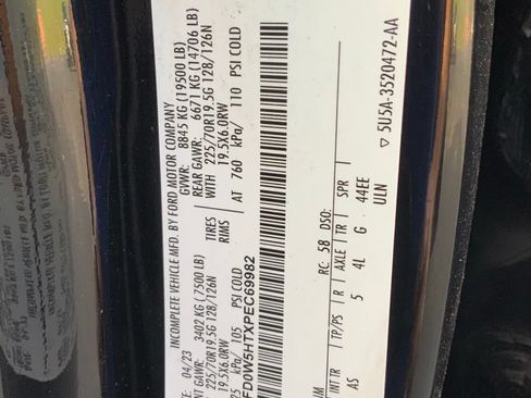 Used 2023 Ford F550 4x4 Crew Cab Super Duty image 28