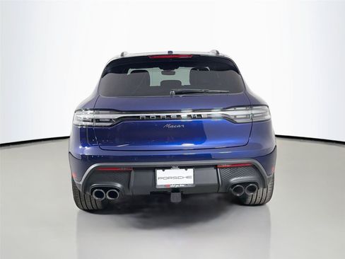 Certified 2026 Porsche Macan AWD/4WD image 6