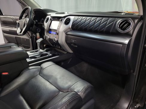 Used 2018 Toyota Tundra Platinum AWD/4WD image 26