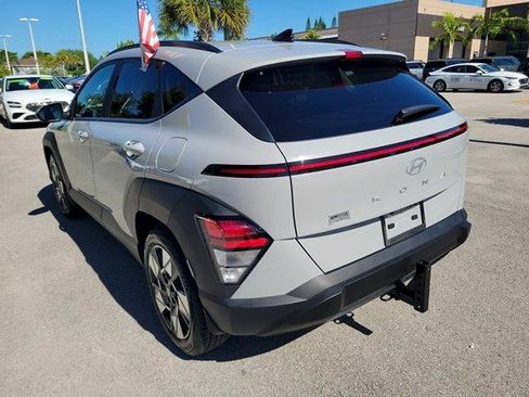 Certified 2025 Hyundai Kona SEL FWD image 7