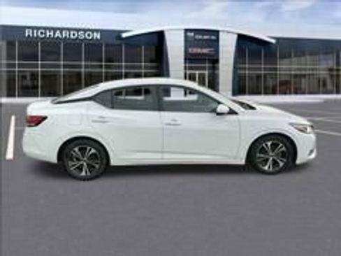 Used 2021 Nissan Sentra SV FWD image 4
