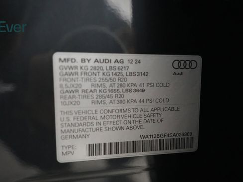 Used 2025 Audi Q6 e-tron Premium w/ Convenience Package RWD image 27