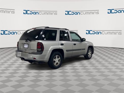 Used 2004 Chevrolet TrailBlazer LS w/ LS Preferred Equipment Group image 8