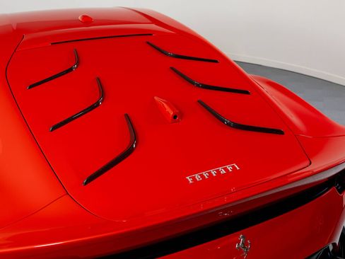 Used 2023 Ferrari 812 Competizione RWD image 3