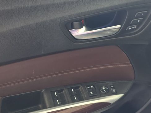 Used 2015 Acura TLX FWD image 15