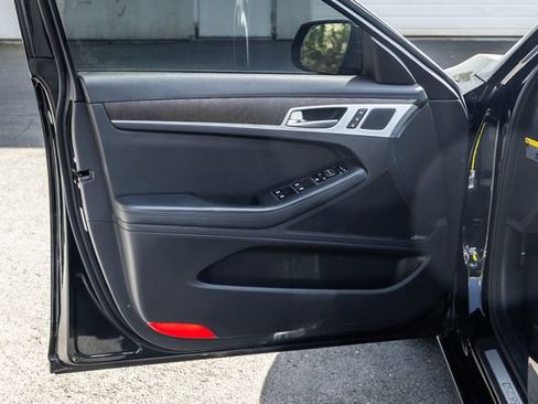 Used 2015 Hyundai Genesis 5.0 w/ Option Group 05 RWD image 21