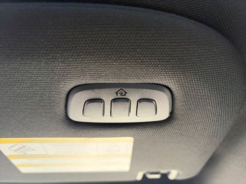 Used 2022 Ford F350 Platinum w/ FX4 Off-Road Package image 20