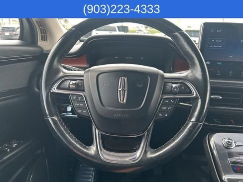 Used 2022 Lincoln Nautilus Reserve FWD image 23