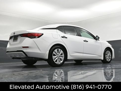 Certified 2025 Nissan Sentra S FWD image 29