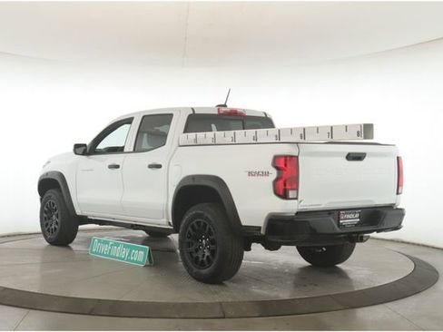 Used 2024 Chevrolet Colorado Trail Boss w/ Safety Package image 8