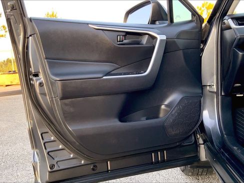 Used 2023 Toyota RAV4 LE image 20