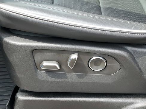 Certified 2024 Cadillac Escalade Premium Luxury w/ LPO, Floor Liner Package AWD/4WD image 7
