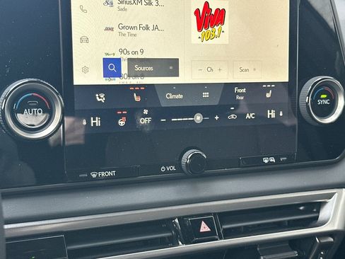 New 2026 Lexus RX 350 FWD image 17