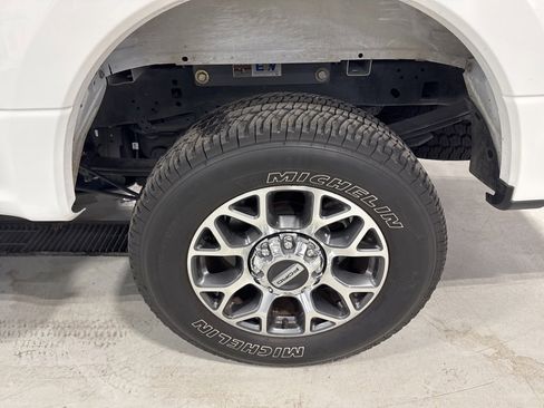 Used 2021 Ford F250 Lariat w/ FX4 Off-Road Package image 16