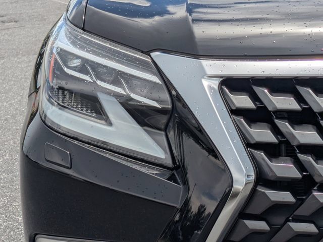 Used 2023 Lexus GX 460 Premium w/ Premium Package AWD/4WD image 10